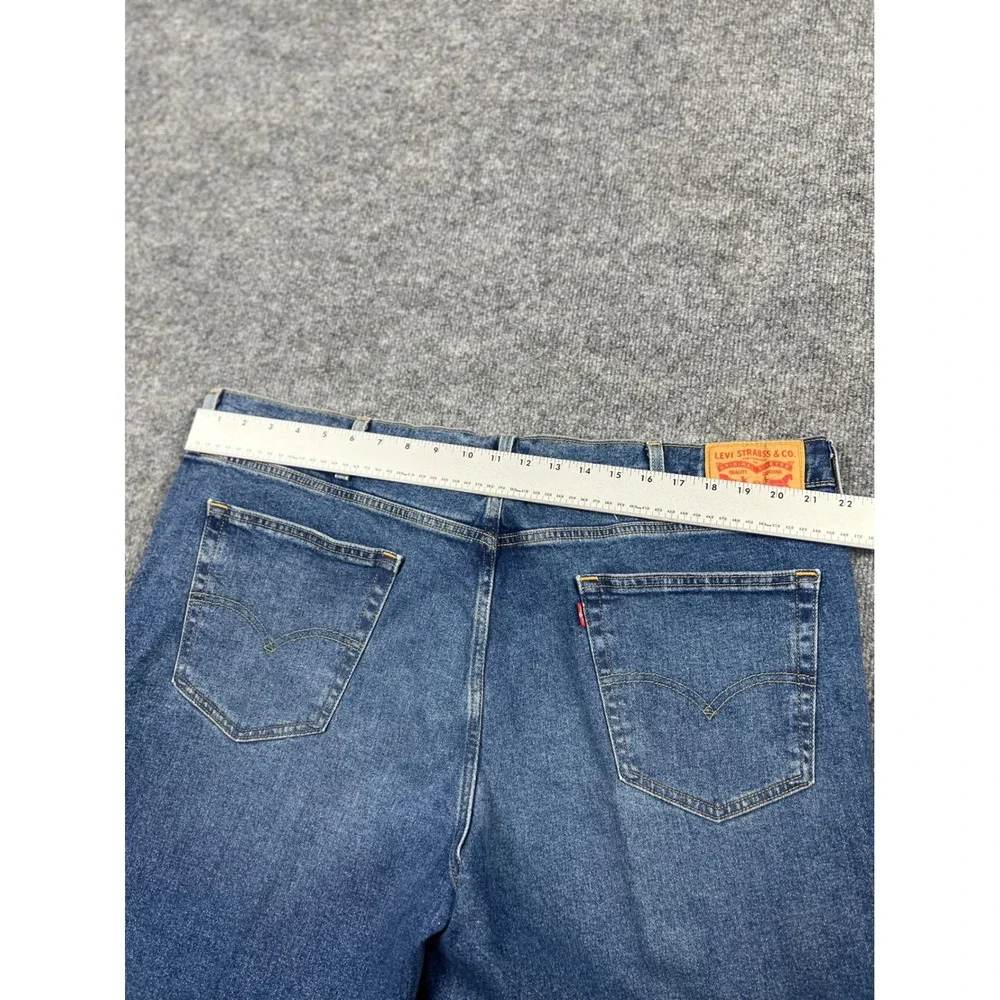 Levis 541 Athletic Taper Mens Blue Jeans 42x32 Medium Wash Stretch 18181-0433